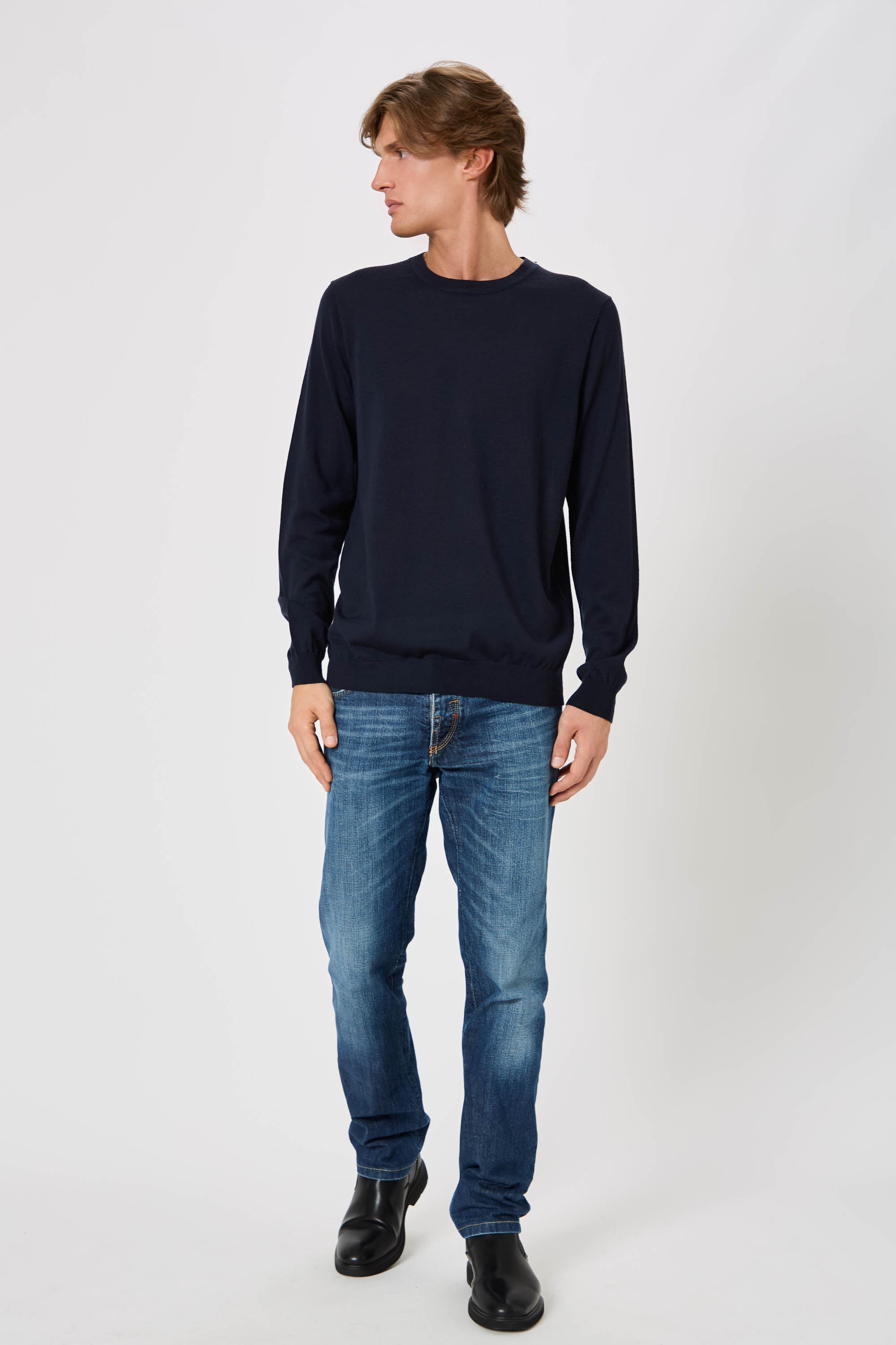 Man Crew Neck