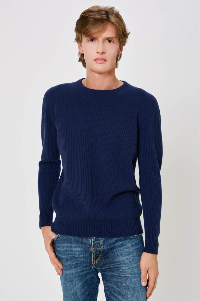 Man Crew Neck
