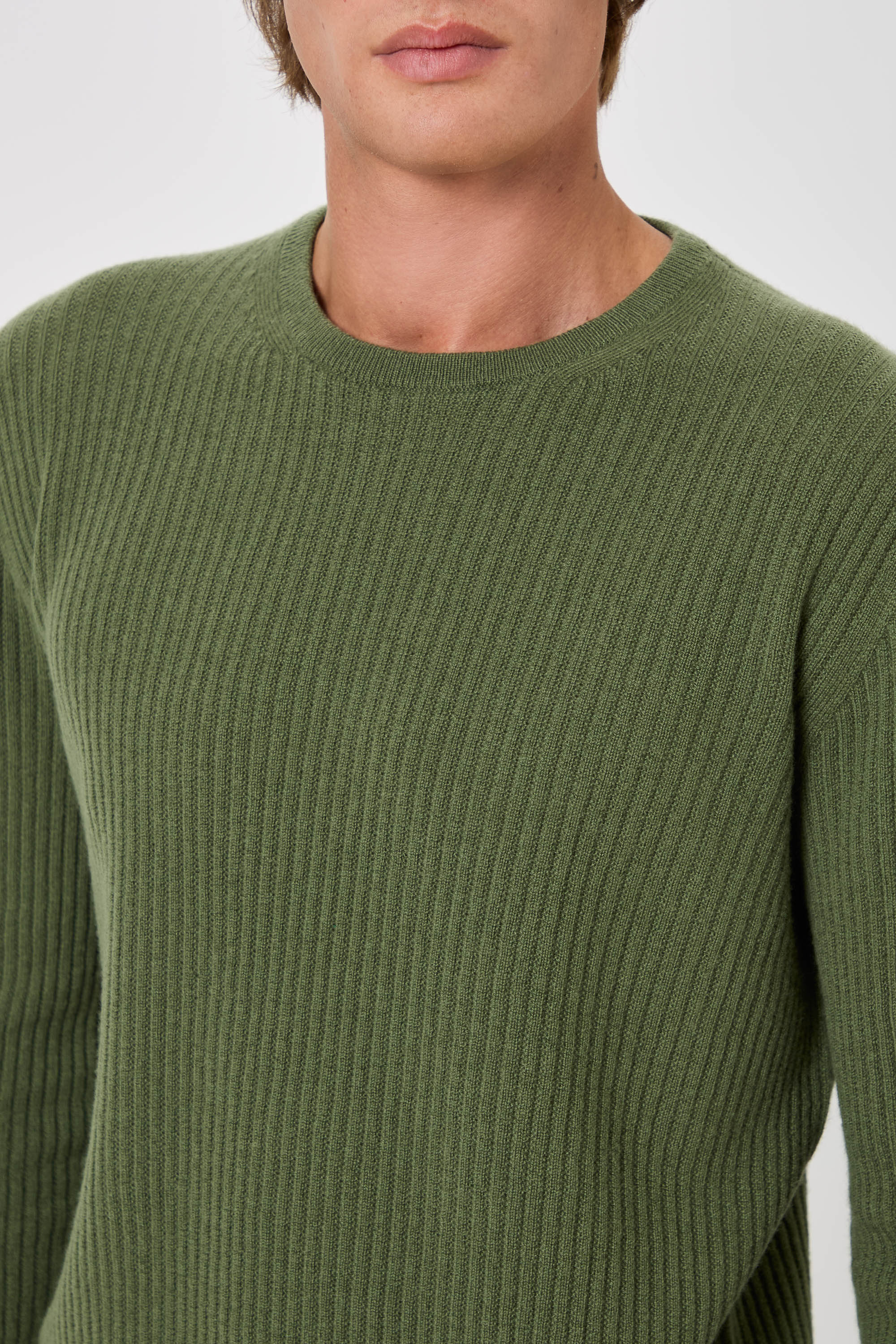Man Crew Neck