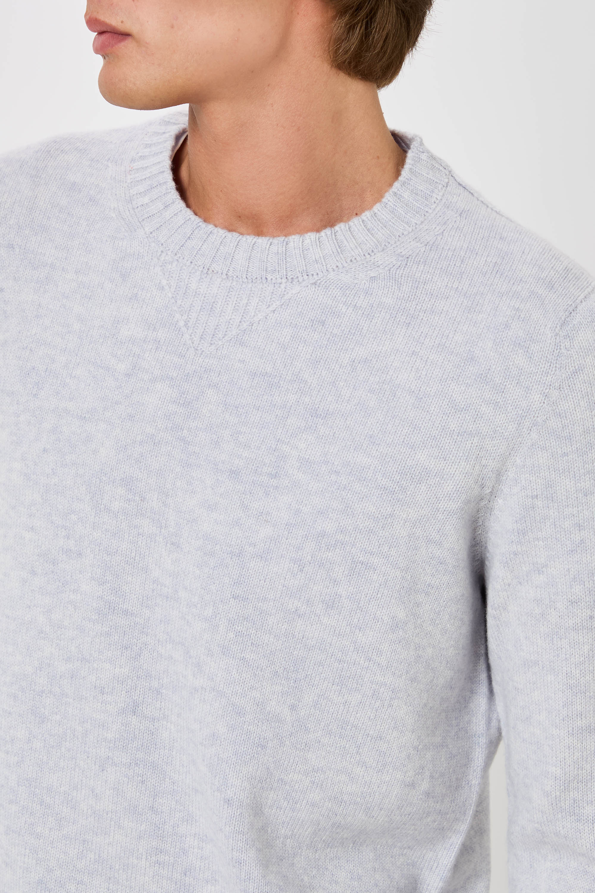Man Crew Neck