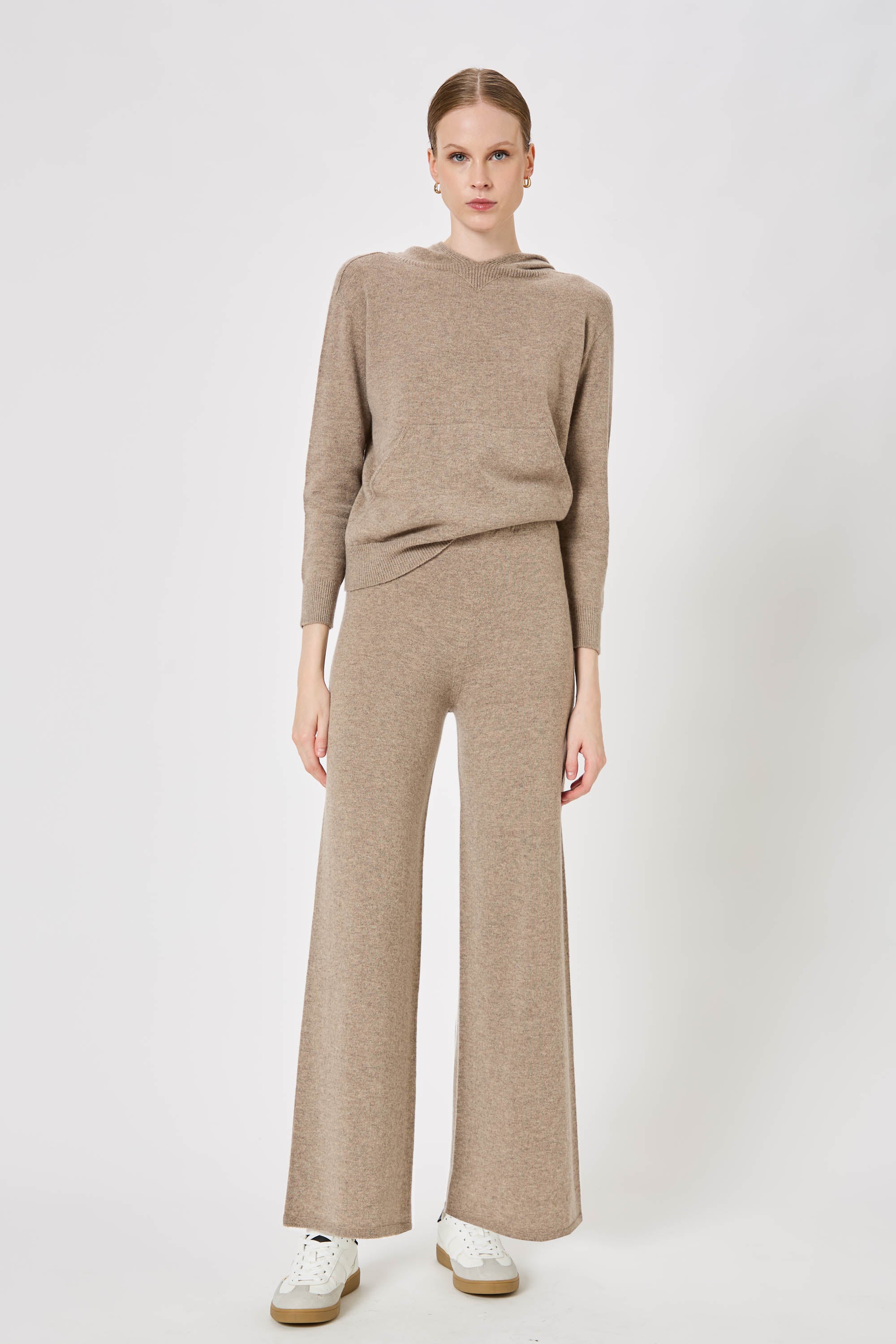 Woman Trousers