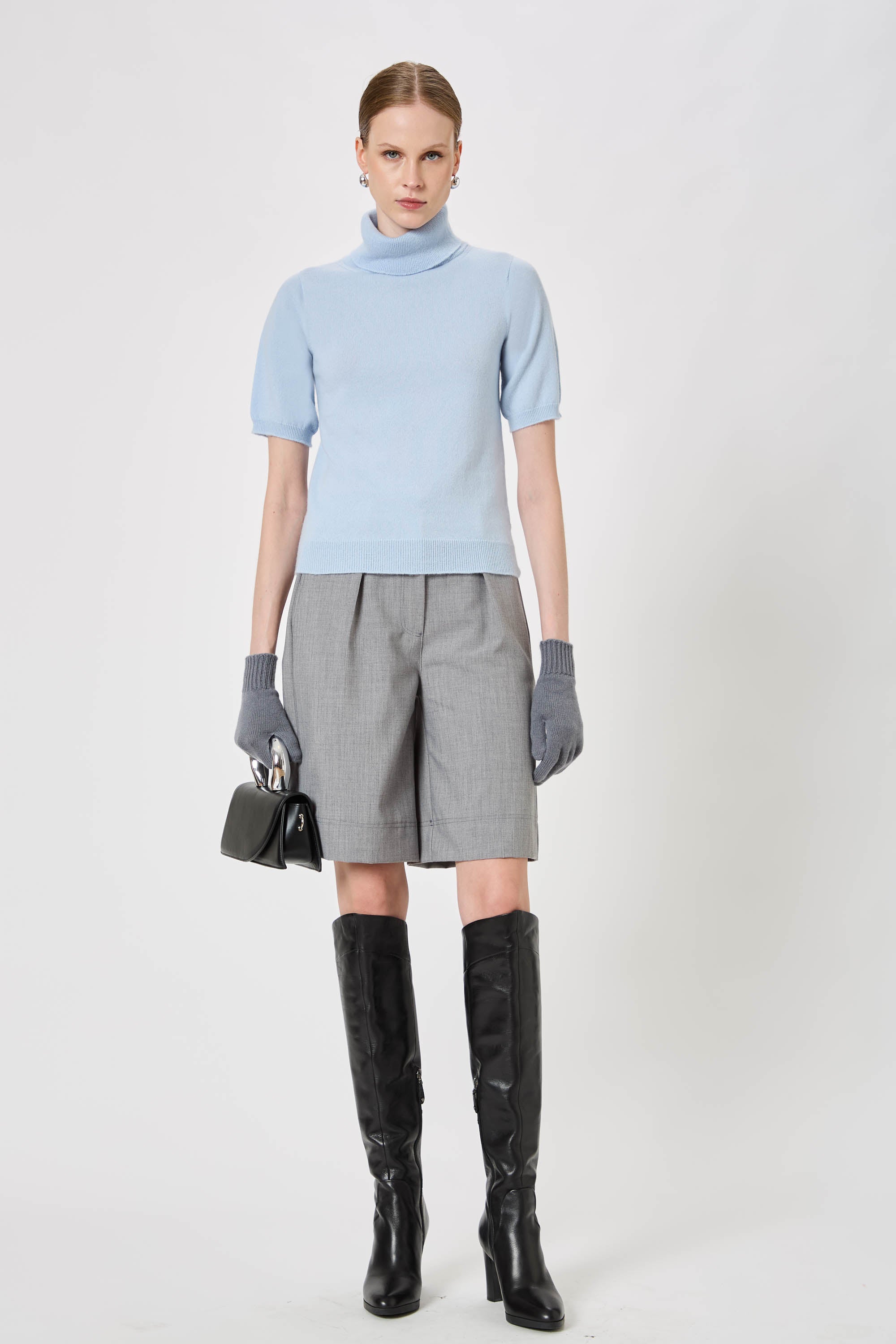 Woman Half Sleeve Turtleneck