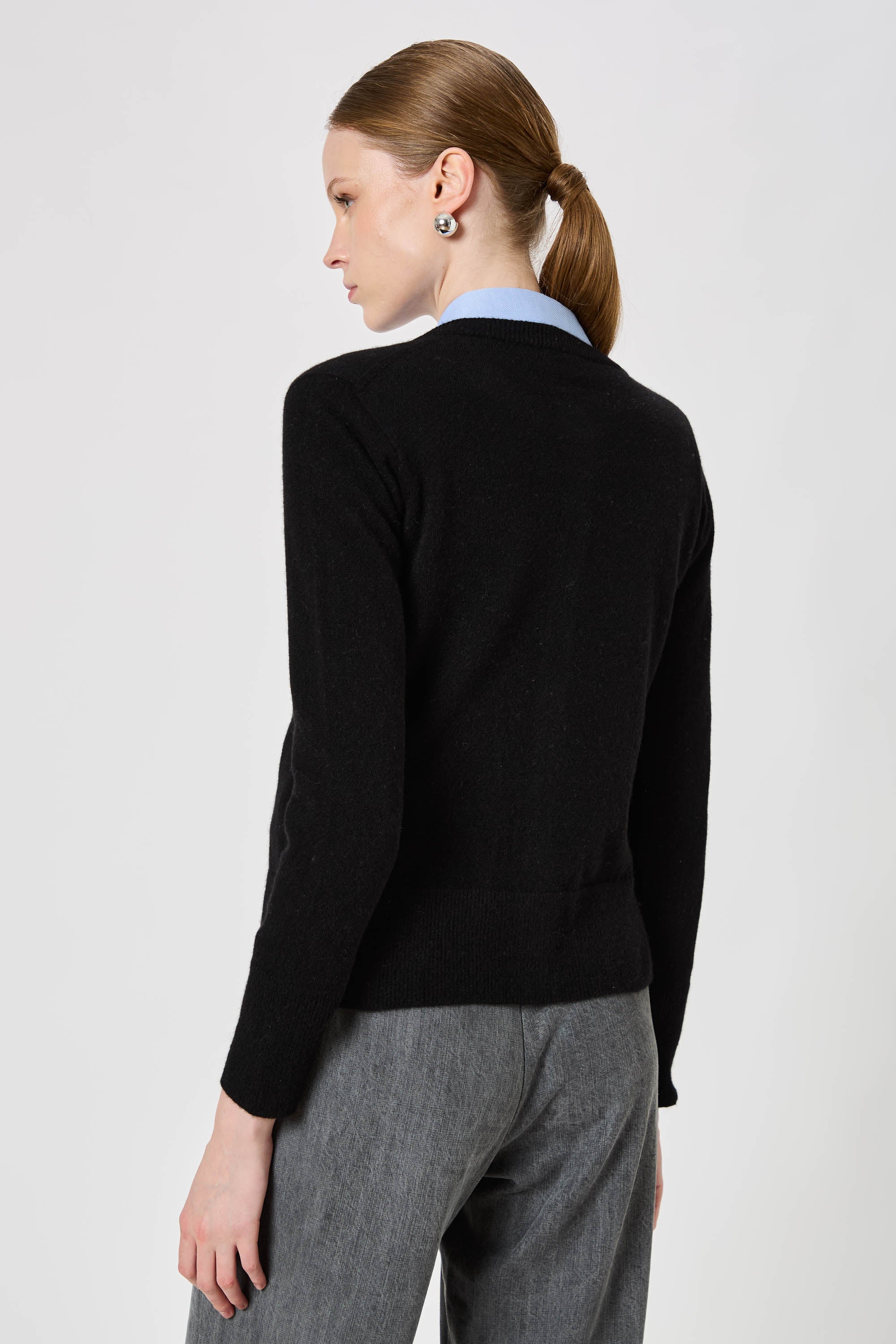 Woman Buttoned Cardigan